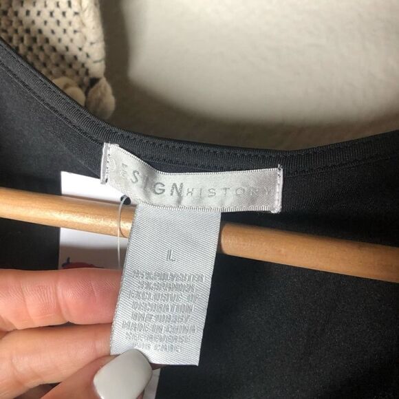 Design History Black Lace Trim Top - Picture 4 of 7